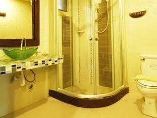 Baywatch Boutique Hotel Ao Nang Krabi town Dış mekan fotoğraf